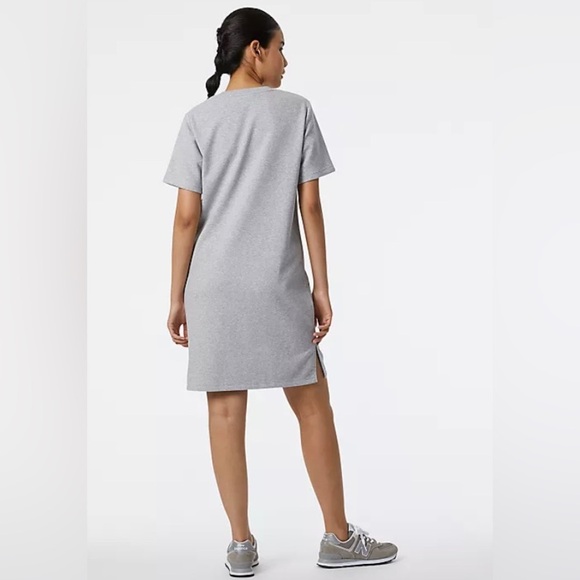 New Balance Fleece Dress⭐️ Host Pick ⭐️ - Picture 3 of 16